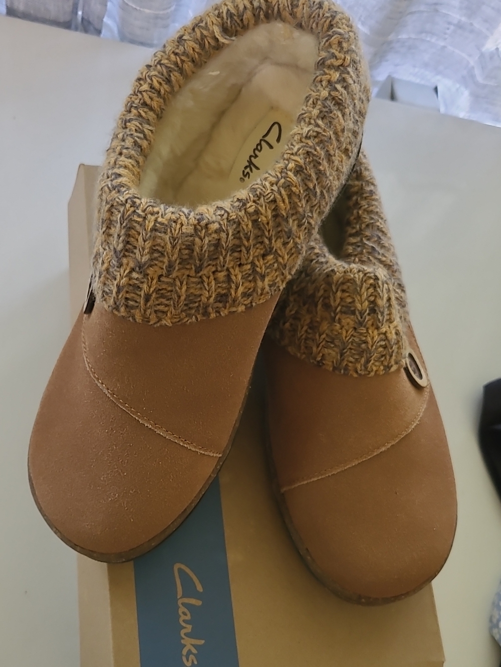 Clarks Women's Brown Knit-Cuff Slip-On Clogs